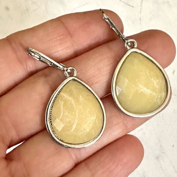 Yellow silver tone drop earrings - Picture 1 of 5
